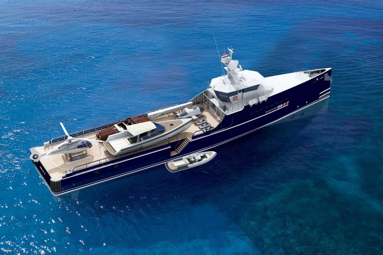 Морская яхта