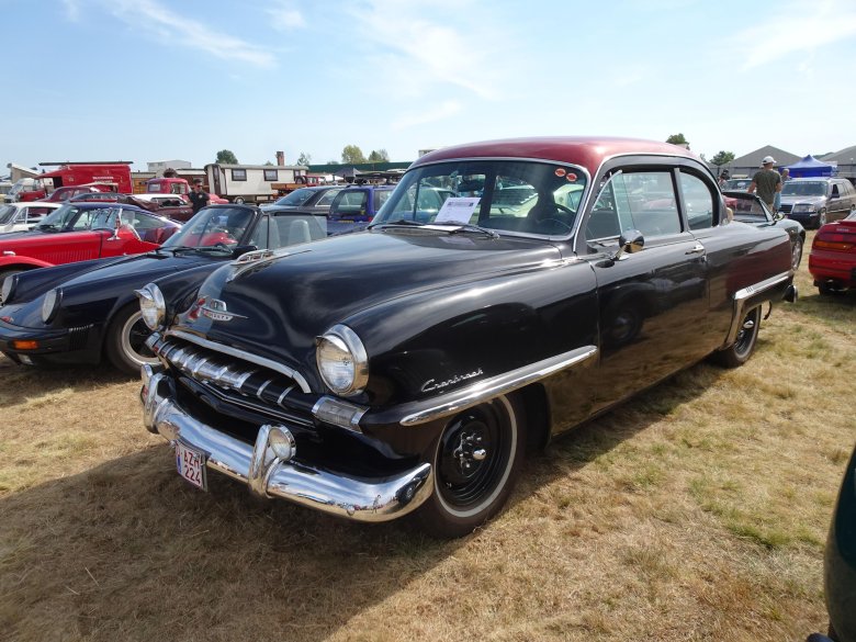 Plymouth cranbrook 1953