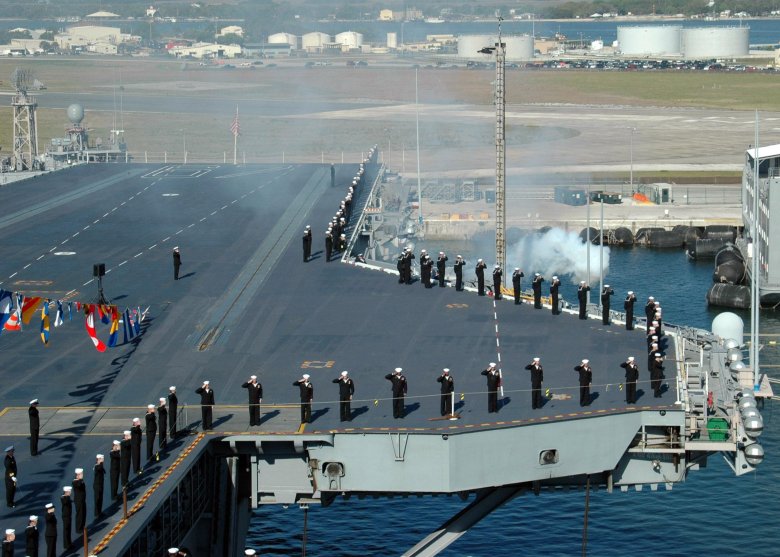 Uss carl vinson cvn-70