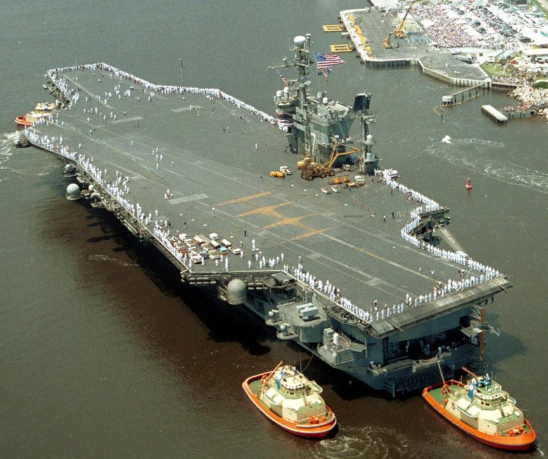 Авианосец uss nimitz