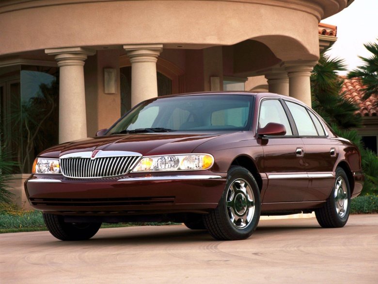 Автомобиль линкольн континенталь