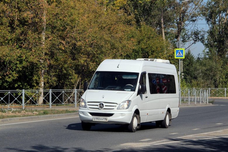 Mercedes benz sprinter w 906