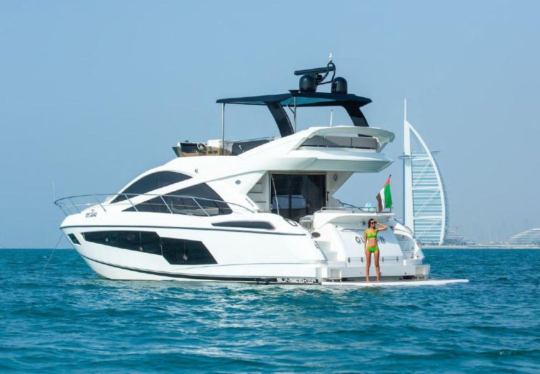 Yacht rental dubai