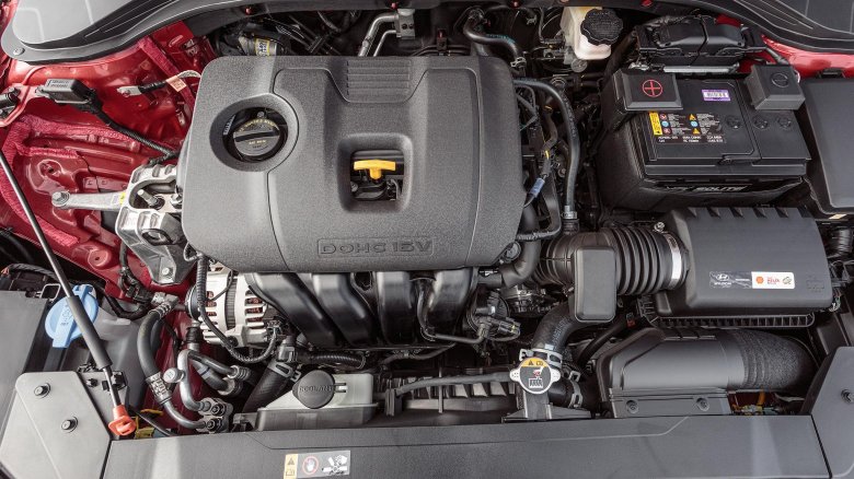 Hyundai elantra 2021 двигатель