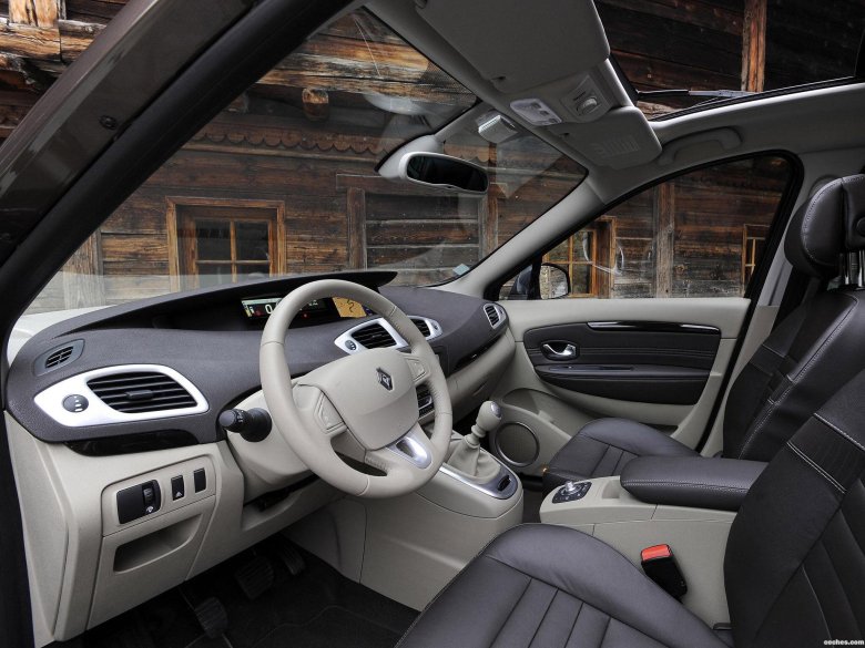 Renault grand scenic 2012 салон