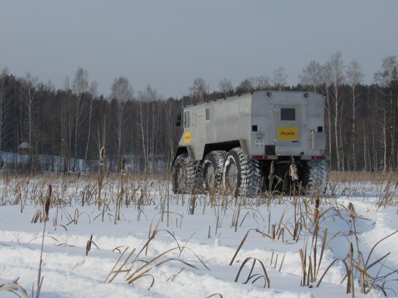 Снегоболотоход «бурлак 6х6»