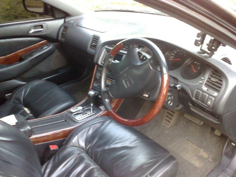 Honda saber 1999 салон