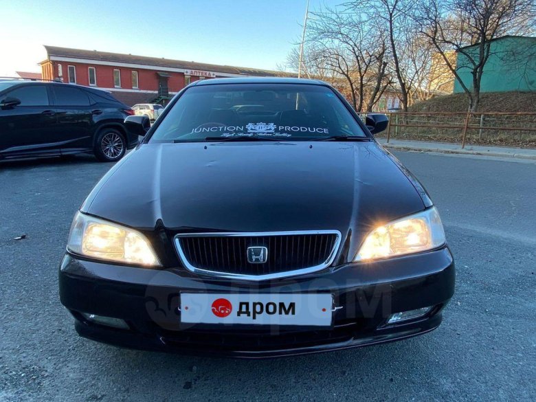 Хонда сабер