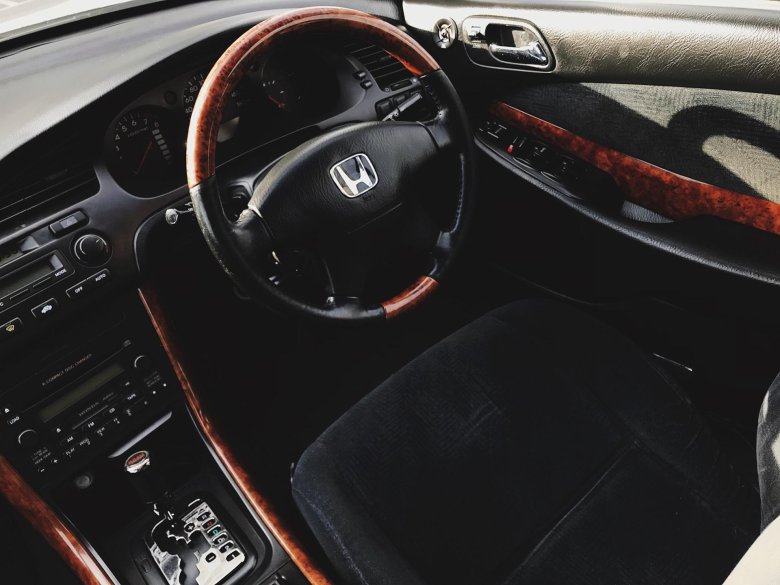 Honda inspire 2001 салон