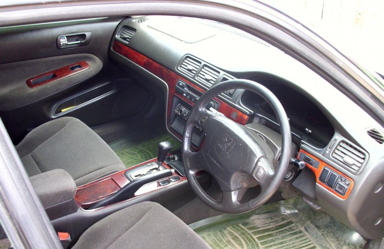 Хонда сабер 1995