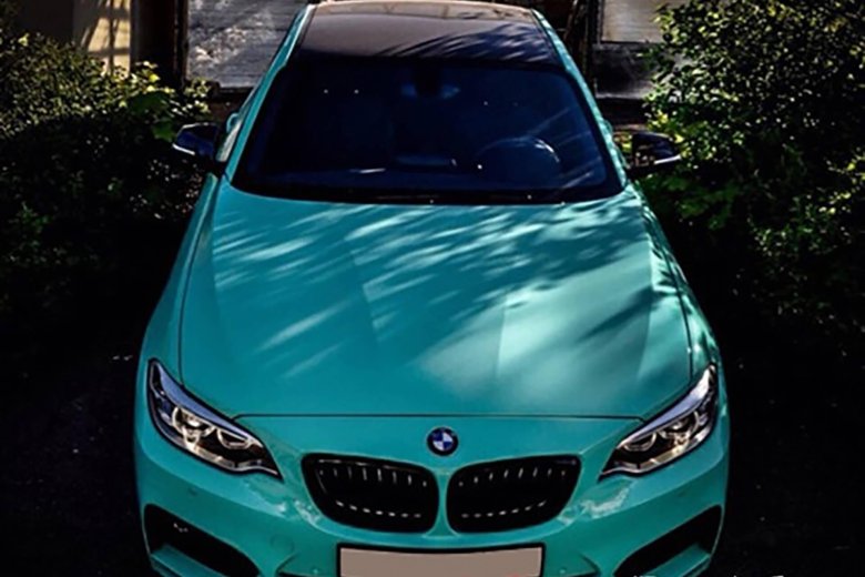 Мятная бмв м5