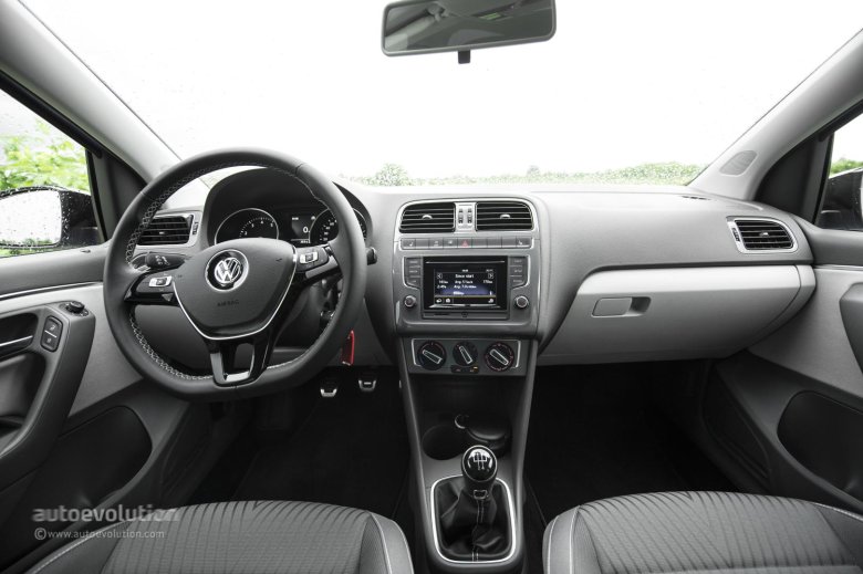 Фольксваген поло комфортлайн комплектация