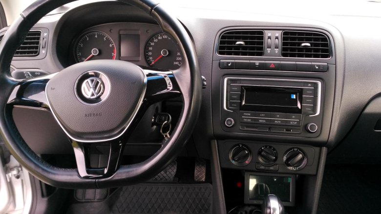 Volkswagen polo 2016 салон