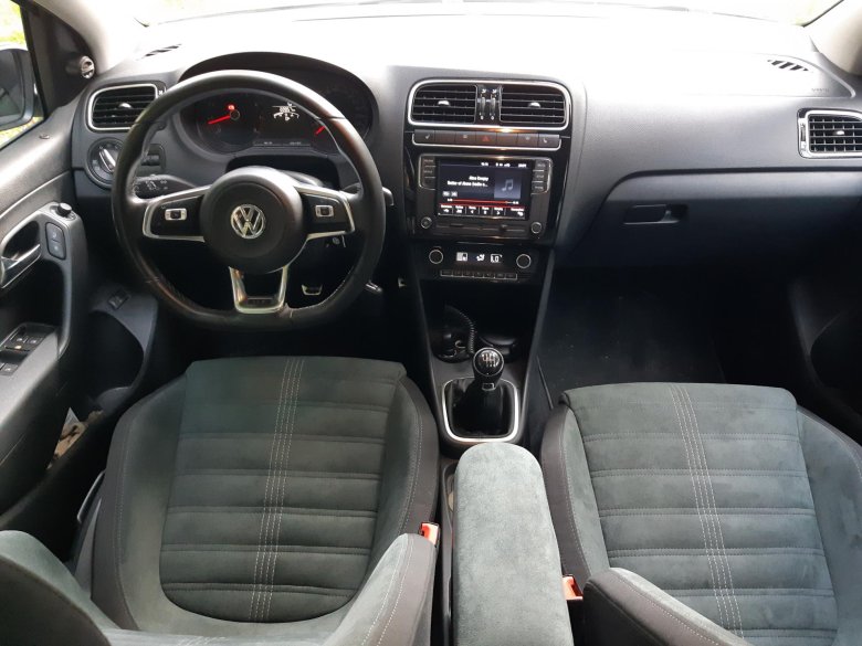 Volkswagen polo 2017 салон