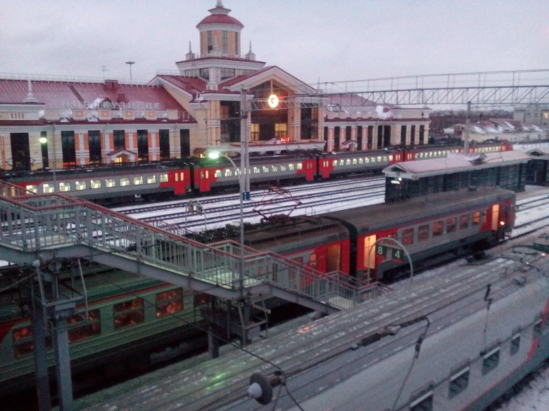 Пригородный вокзал новокузнецк