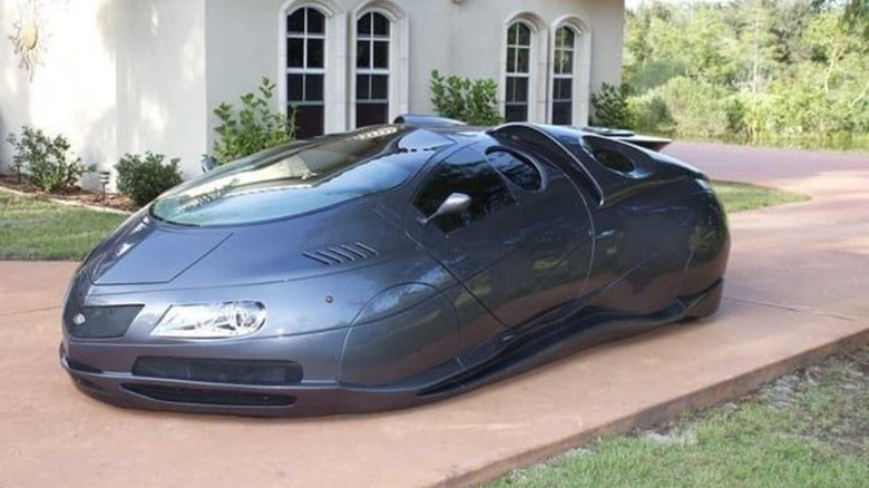 Extra terrestrial vehicle