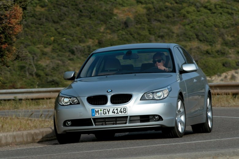 Bmw 5 e60 2004