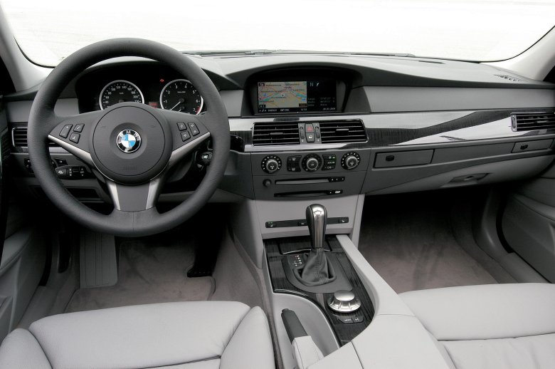 Bmw e 60 салон