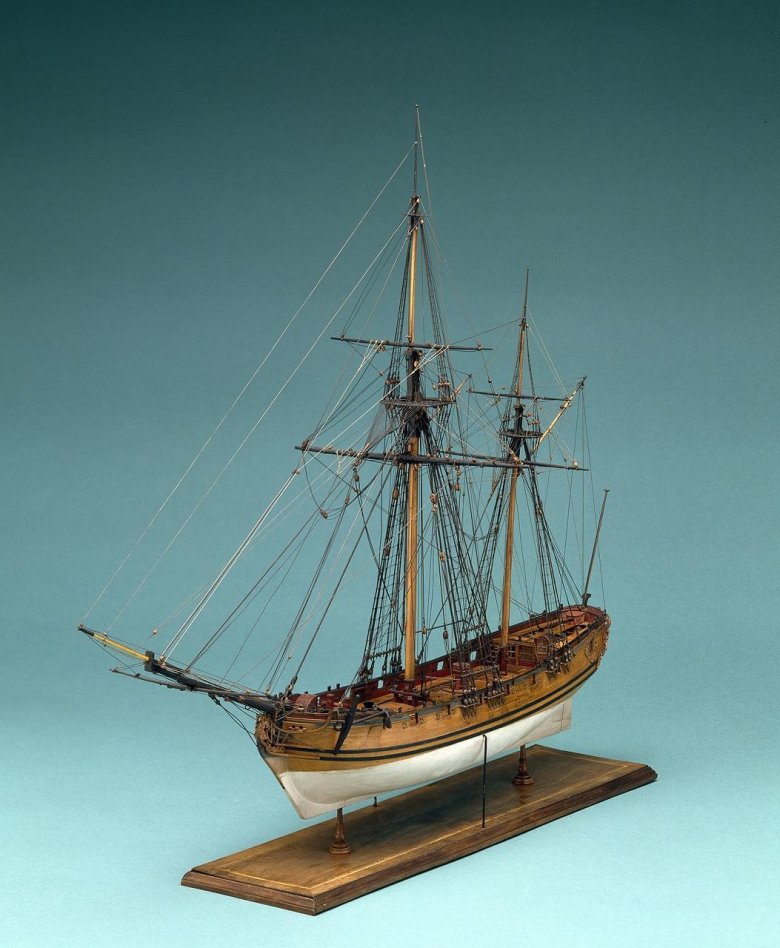 Шлюп парусник