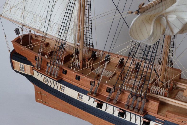 Шлюп корабль парусный