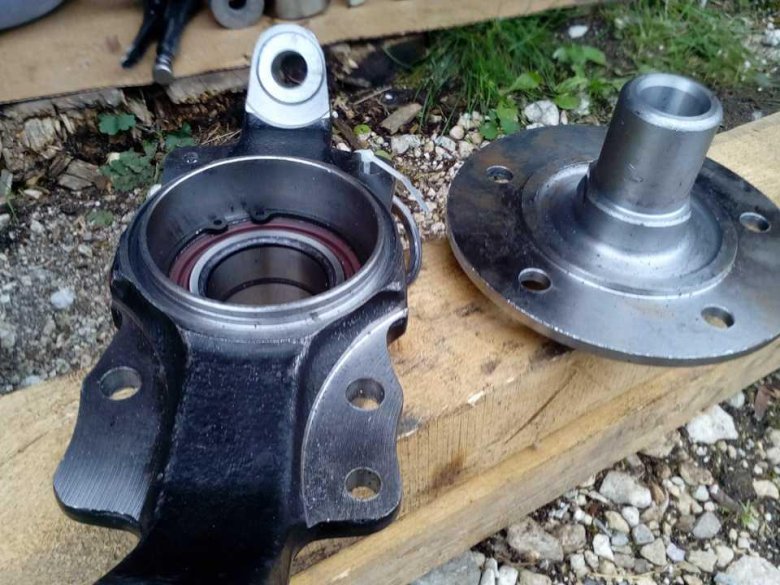 Передняя ступица нива шевроле