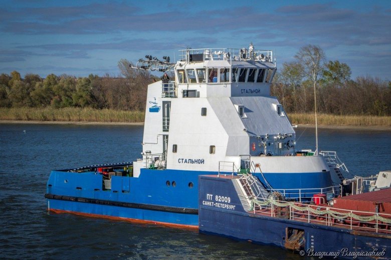 Буксир толкач проекта 81