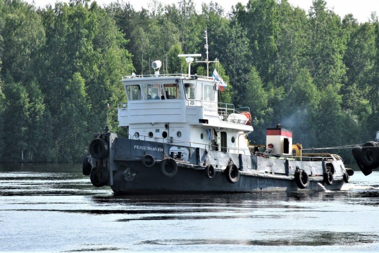 Рейдовый буксир-толкач