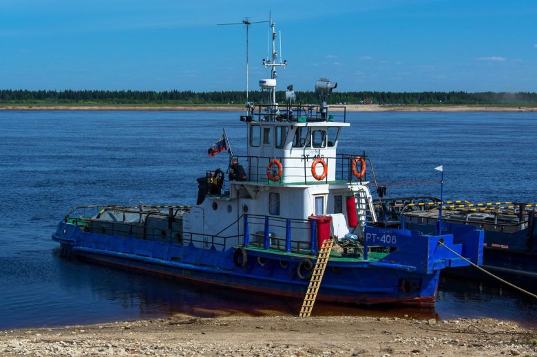 Буксир-толкач \ ангара\ р-96