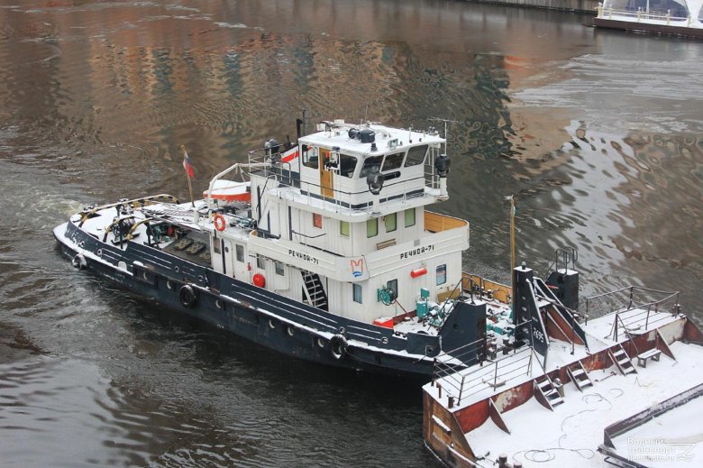 Буксир толкач 908