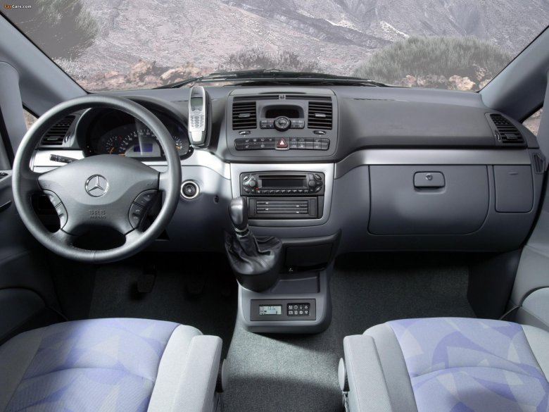 Mercedes benz vito 2003 салон