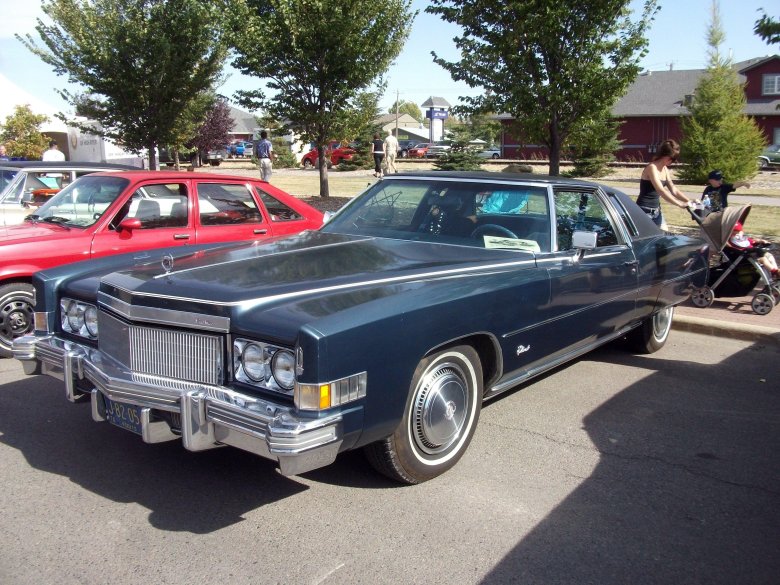 Cadillac eldorado 8
