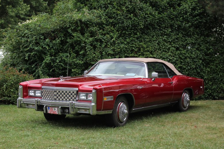 Cadillac eldorado convertible 1976