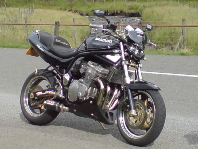 Suzuki bandit 600 2004