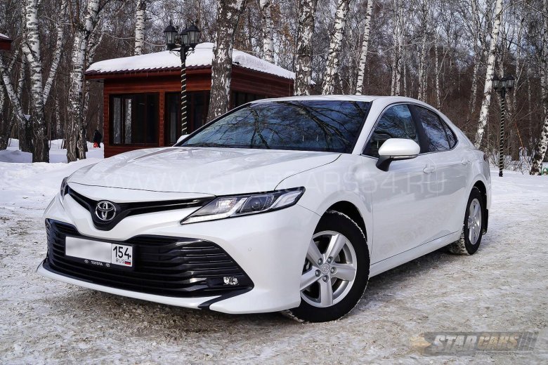 Toyota camry xv70 белая