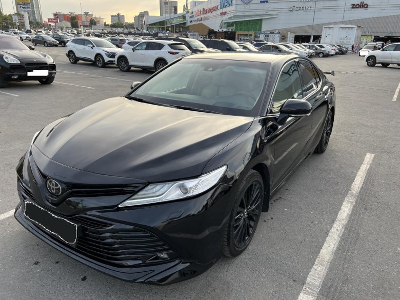 Toyota camry 70