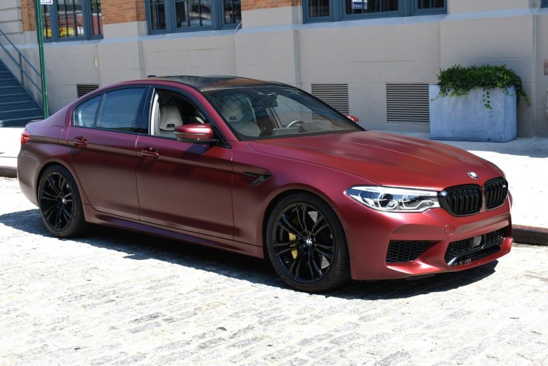 Bmw m 5 first edition