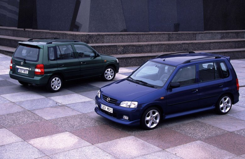 Mazda demio 1996