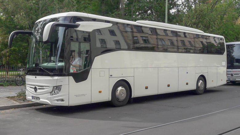 Мерседес туризмо 0350