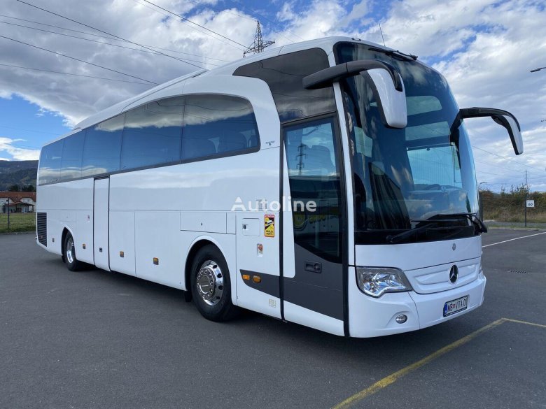 Автобус mercedes benz travego
