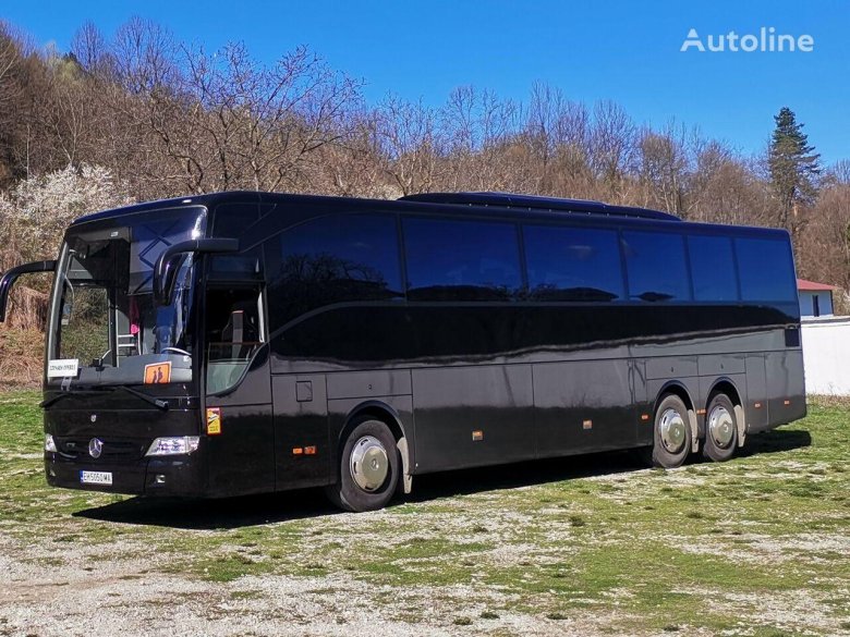 Автобус mercedes benz tourismo