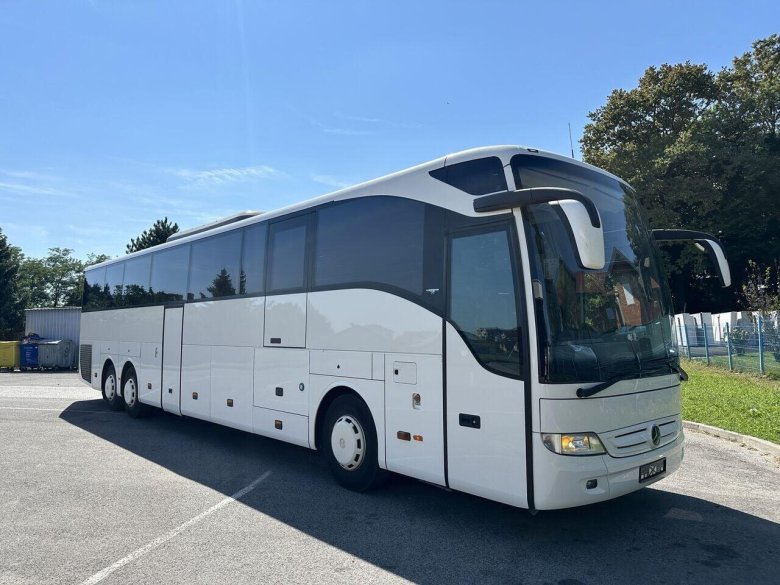 Мерседес бенц туризмо автобус
