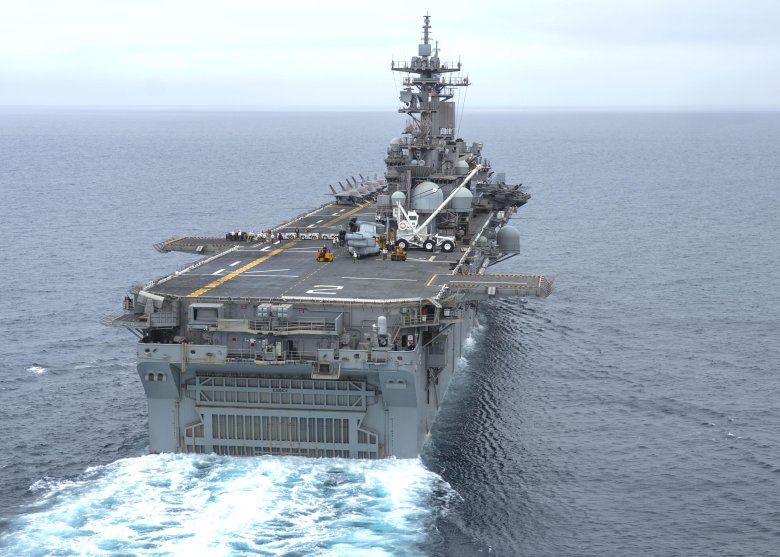 Карл винсон американский авианосец