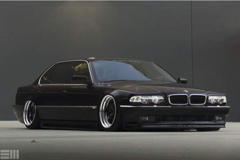 Бмв 750i е38