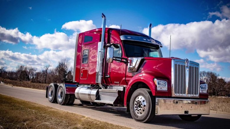 Грузовик kenworth w990