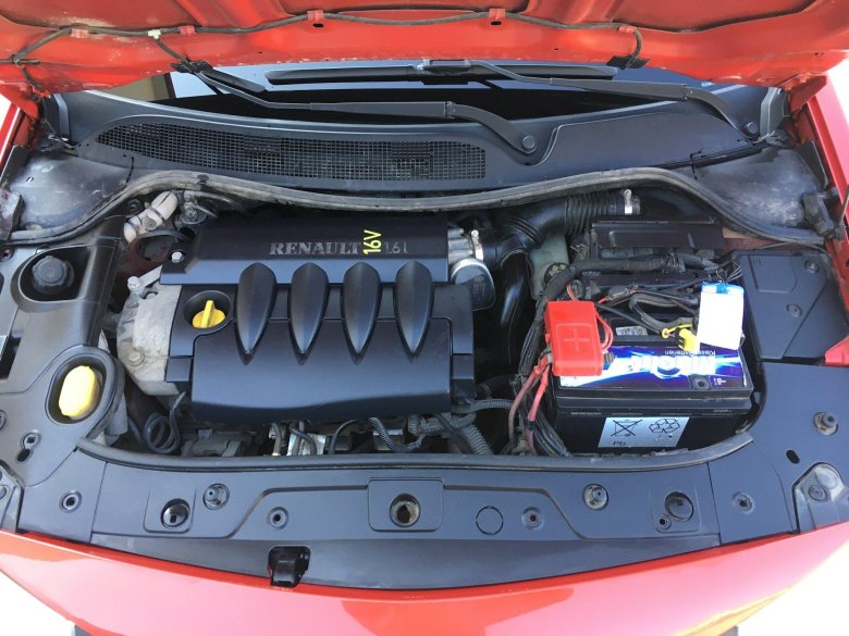 Рено меган 2 хэтчбек под капотом
