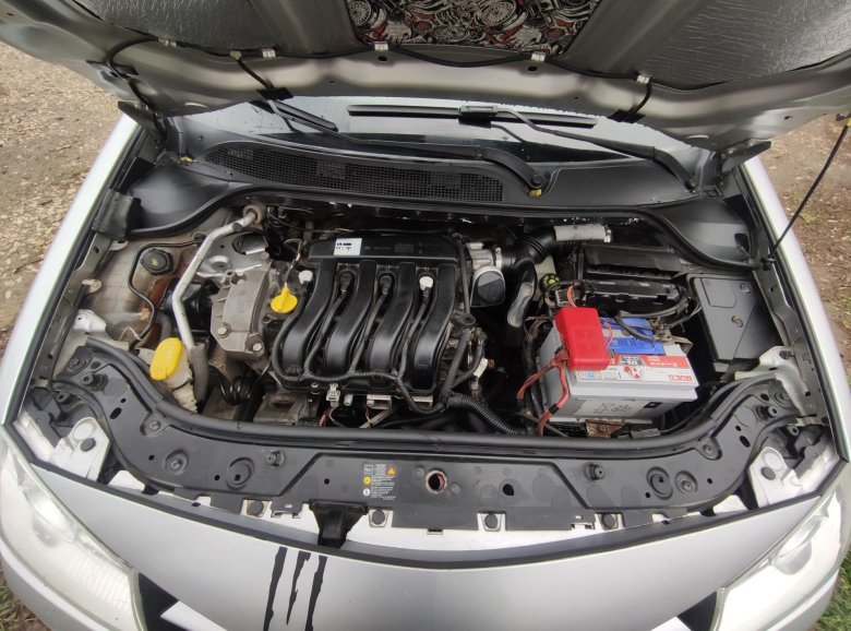 Подкапотное пространство рено флюенс