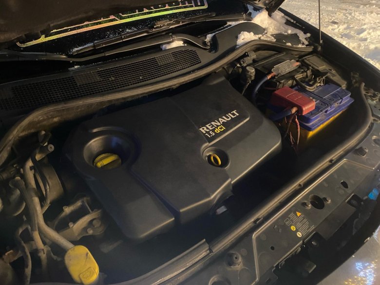 Крышка двигателя рено меган 2 1.5 дизель