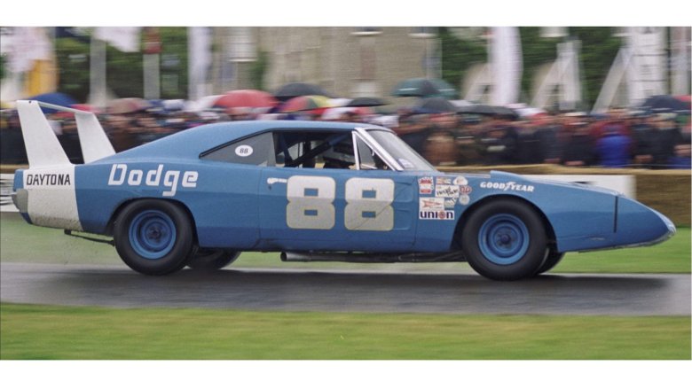 Plymouth superbird ричарда петти 1970