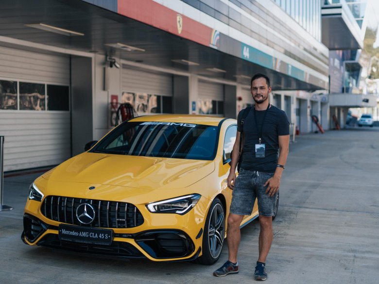Mercedes benz cla 45 amg