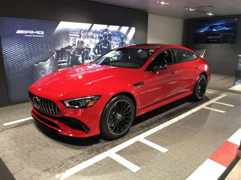 Mercedes benz amg gt 63 s